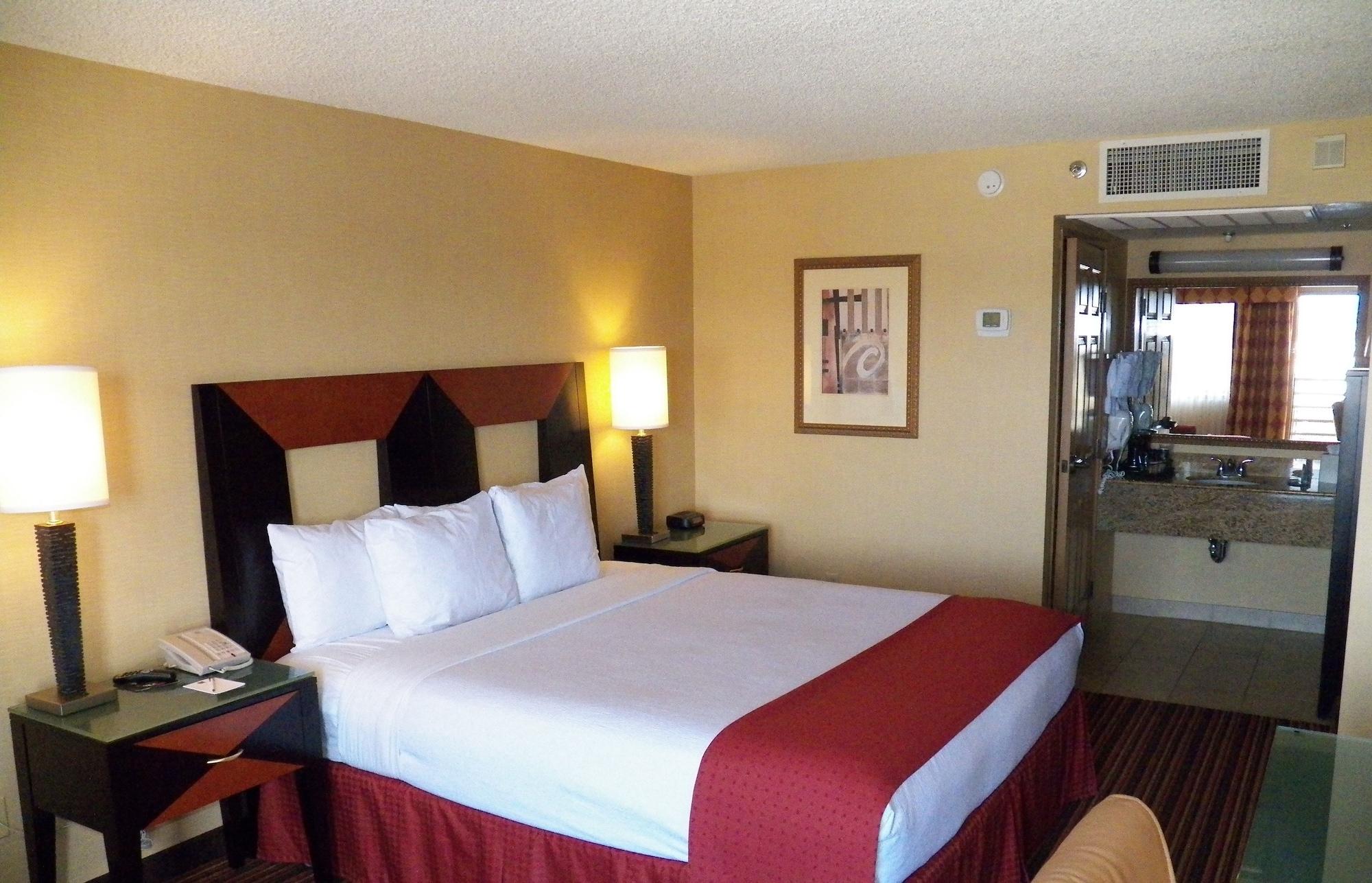 Ramada By Wyndham San Diego National City Εξωτερικό φωτογραφία