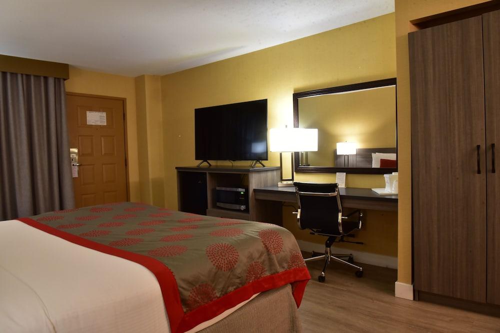 Ramada By Wyndham San Diego National City Εξωτερικό φωτογραφία