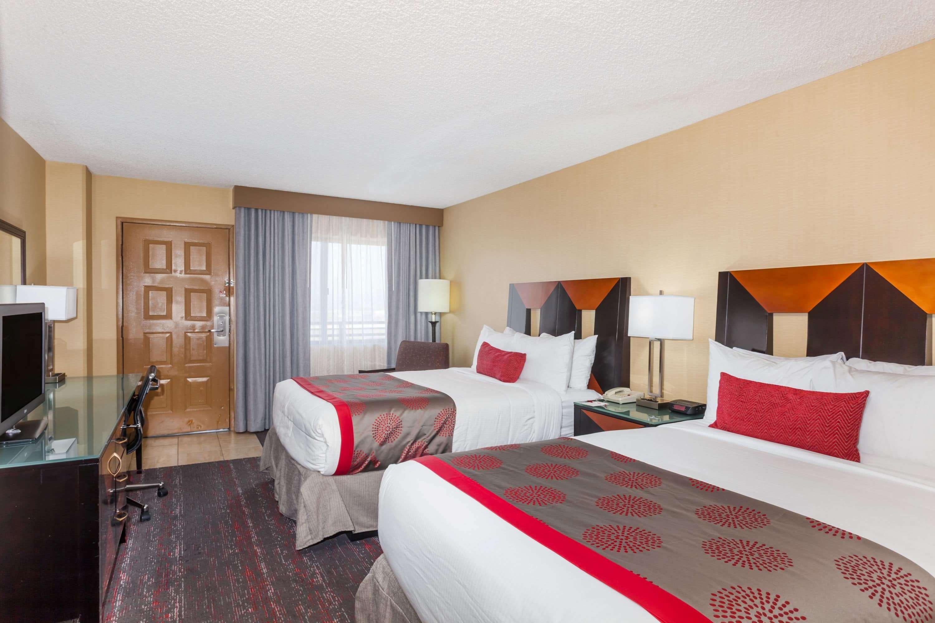 Ramada By Wyndham San Diego National City Εξωτερικό φωτογραφία