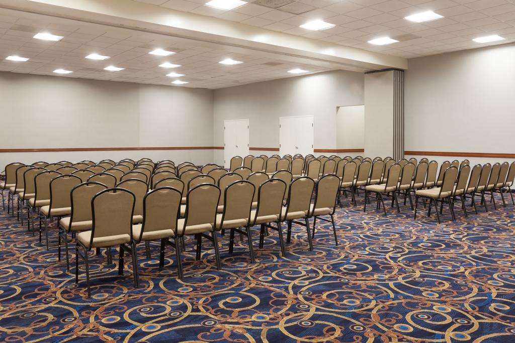 Ramada By Wyndham San Diego National City Εξωτερικό φωτογραφία