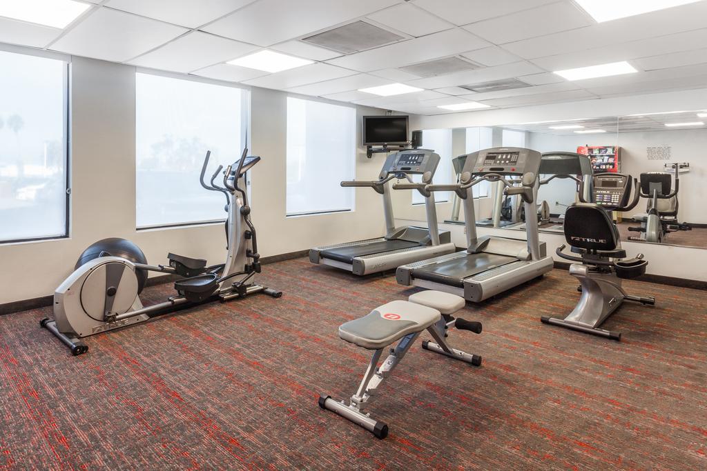 Ramada By Wyndham San Diego National City Εξωτερικό φωτογραφία